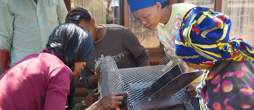 IDDS Botswana, 2016. Photo: Courtesy MIT D-Lab/These Hands